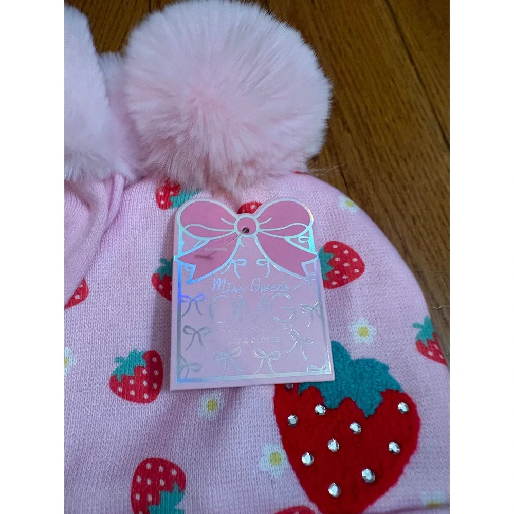 Miss Gwen's OMG Accessories Pink Strawberry Pom Beanie and Gloves Set Kids‎ NWT